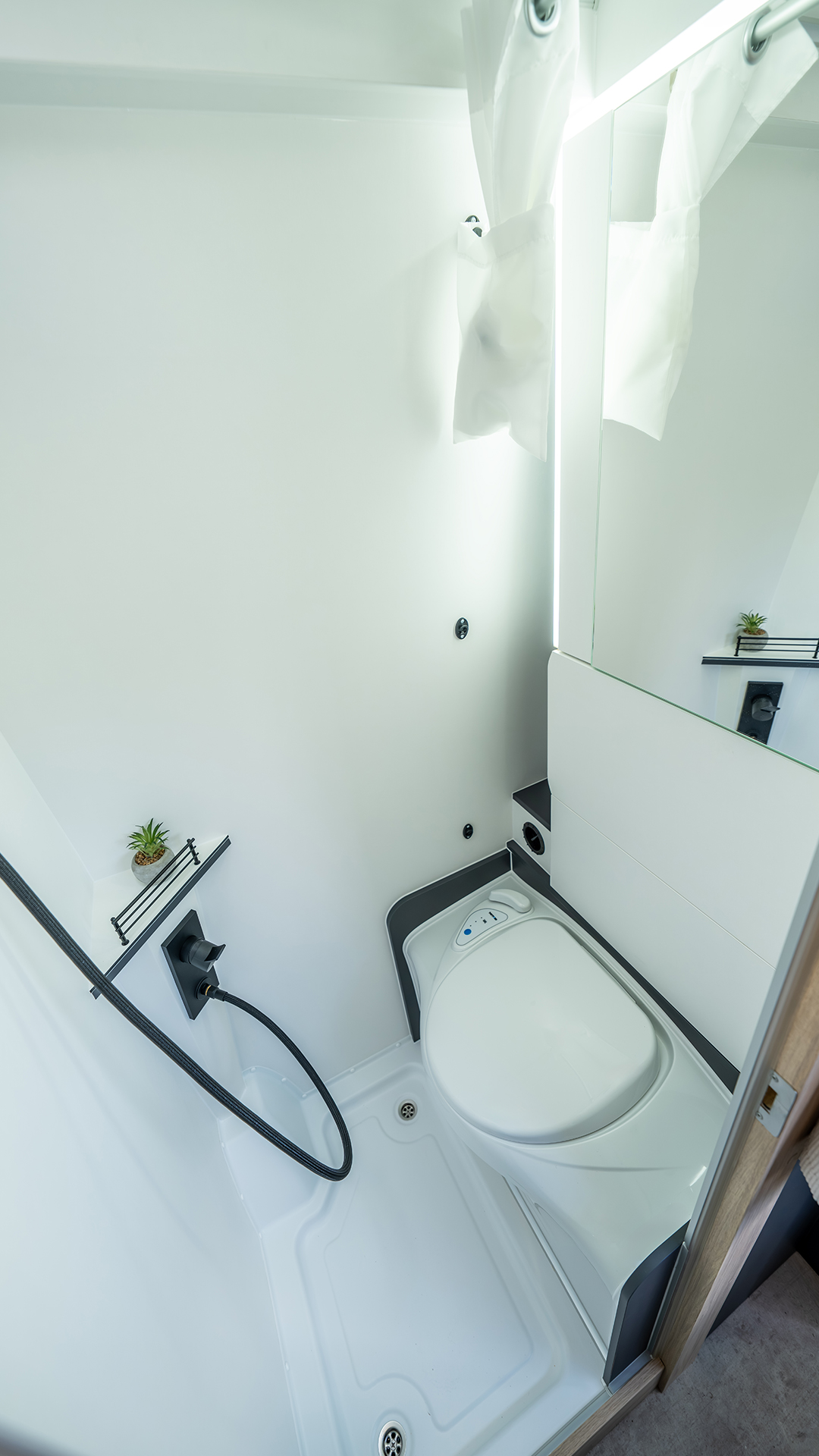 Yucon V-city Campervan – Bathroom Yucon V-city Campervan – Bathroom